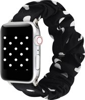 By Qubix Elastisch scrunchie nylon bandje - Zwart met witte stippen - Geschikt voor Apple Watch 42mm - 44mm - 45mm - Ultra - 49mm - Compatible Apple