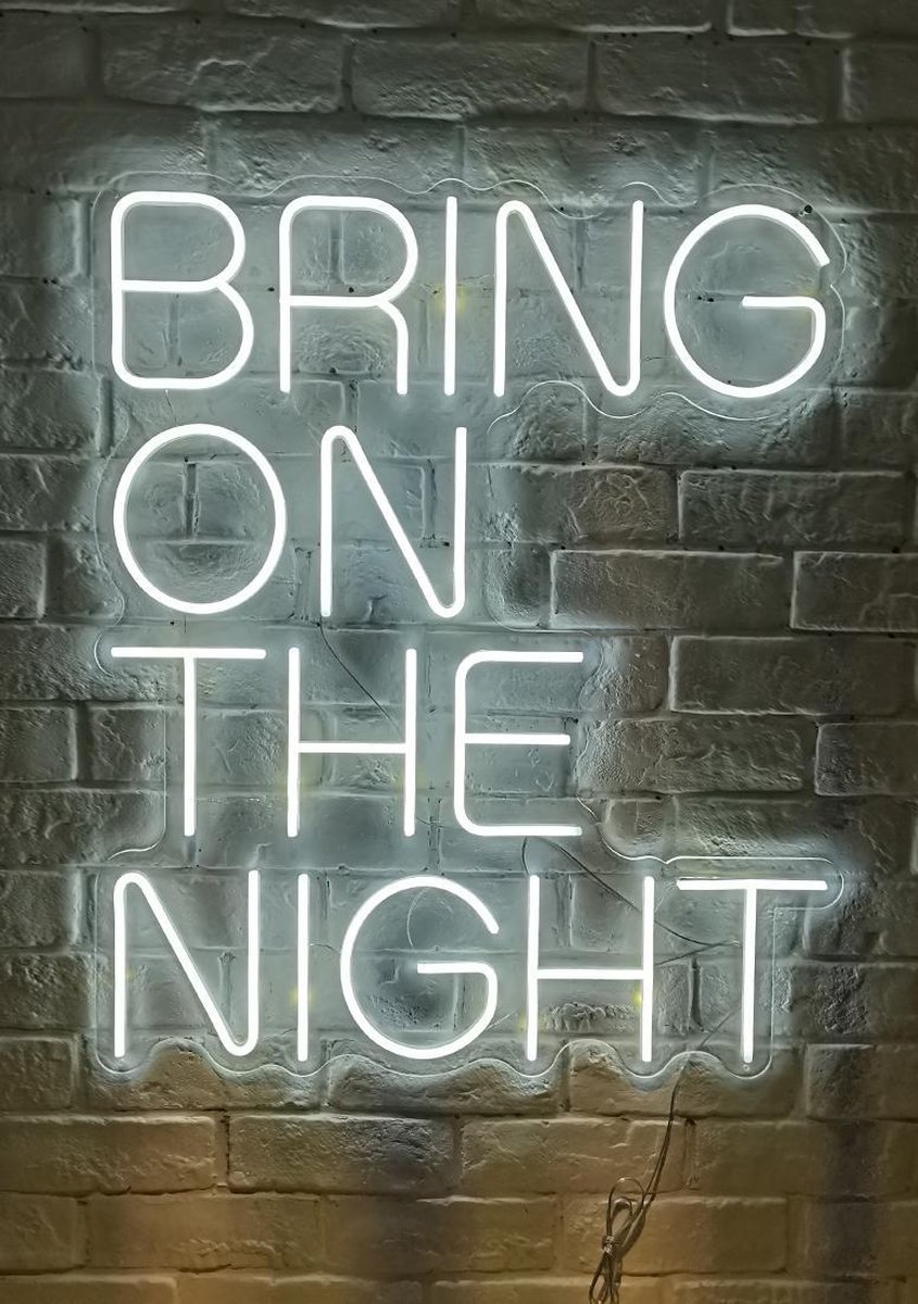 OHNO Woonaccessoires Neon Sign - Bring on the Night - Neon Verlichting - Tekst