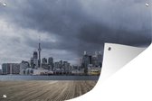 Tuindecoratie Houten vlonder voor Toronto in Canada - 60x40 cm - Tuinposter - Tuindoek - Buitenposter