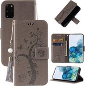 Voor Samsung Galaxy Note20 Reliëf Lucky Tree Horizontale Flip Lederen Case met Houder & Kaartsleuf & Portemonnee & Lanyard (Grijs)