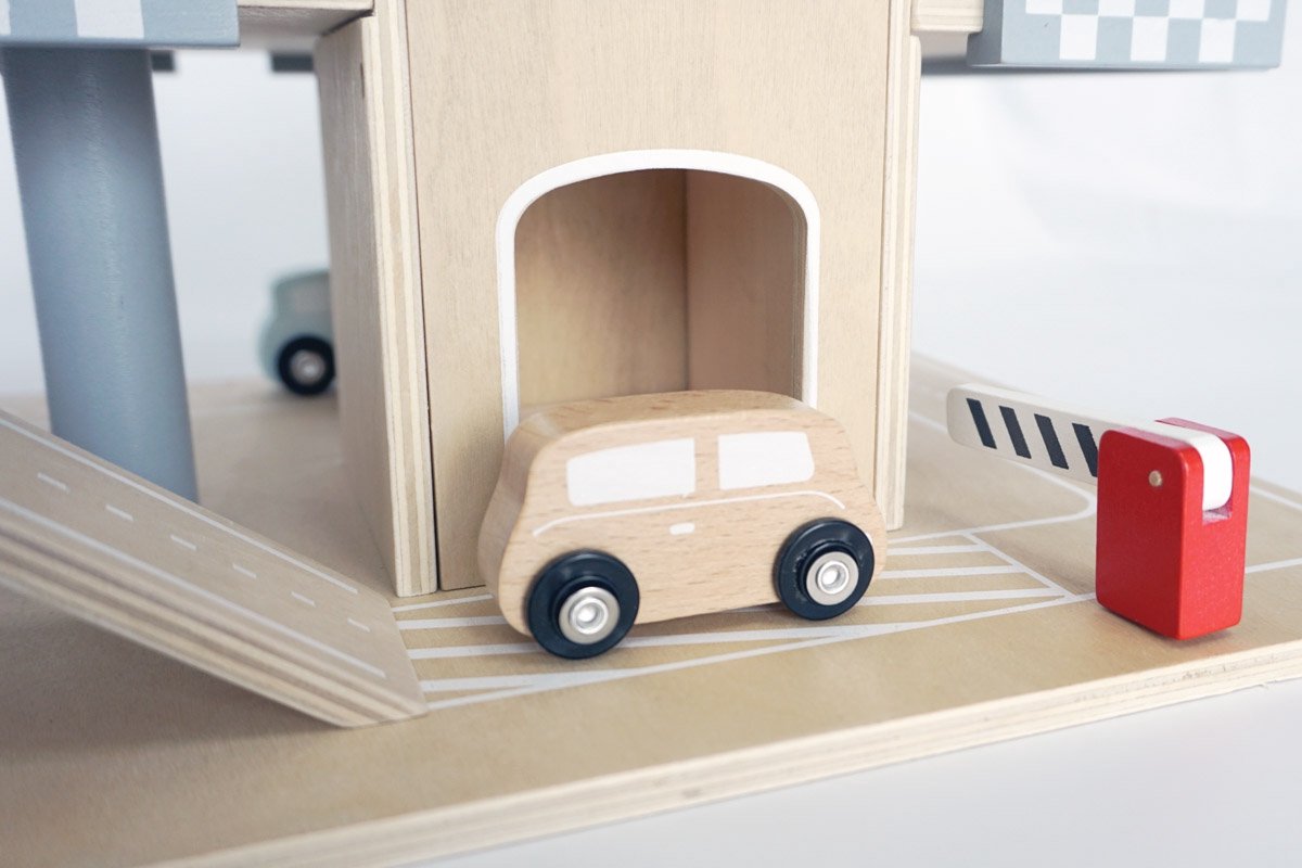 Label Label | Houten speelgoed auto - olive green - Hip&Mama Box
