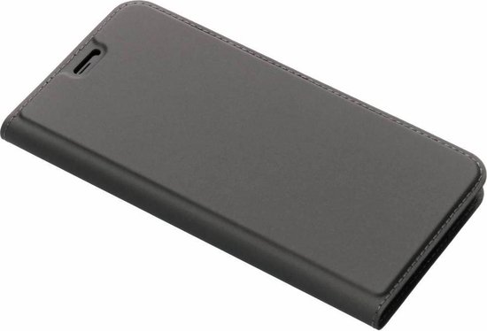 Étui de téléphone noir fermé avec coutures, placé en diagonale.