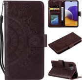 Voor Samsung Galaxy A22 5G Totem Bloem Reliëf Horizontale Flip TPU + PU Lederen Case met Houder & Kaartsleuven & Portemonnee (Bruin)