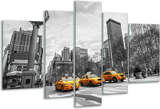 Glasschilderij New York, Auto - Zwart, Wit, Geel - 170x100cm 5Luik - Foto Op Glas - Geen Acrylglas Schilderij - 6000+ Glasschilderijen Collectie - Wanddecoratie