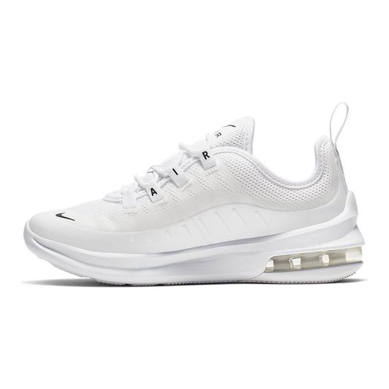 nike air max axis youth sneaker