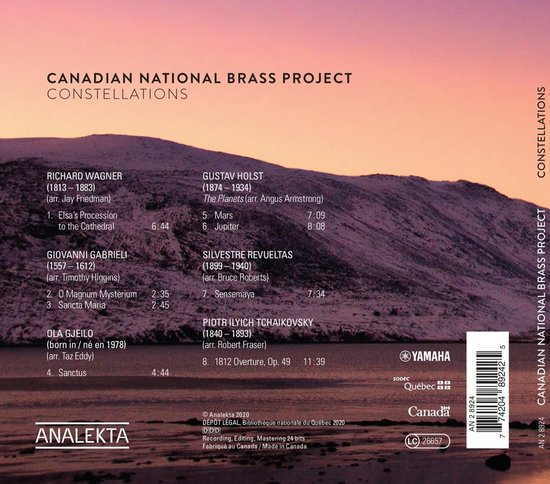 De achterkant van een cd-hoes met een afbeelding van besneeuwde bergen en een meer, met de tracklist voor "CANADIAN NATIONAL BRASS PROJECT CONSTELLATIONS".
