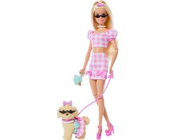 foto van Barbie Twinning Looks – Modepop met Hondje in Gingham Outfit