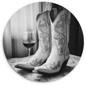 WallCircle® Wandcirkel 60x60 cm - Muurcirkel Wijn - Cowboylaarzen - Raamlicht - Wit - Muurdecoratie woonkamer - Wanddecoratie slaapkamer - Kamer decoratie accessoires - Ronde schilderijen