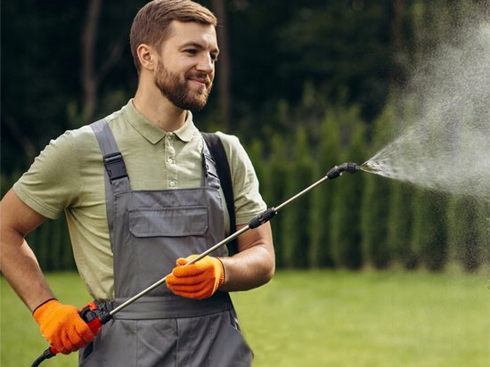 MOZY® - Plantenspuit - met Draagriem en Lans - 8 Liter - Oranje - Verstelbare Sproeikop - Drukspuit - Onkruidspuit - Waterverstuiver - Handpomp van MOZY — afbeelding 5