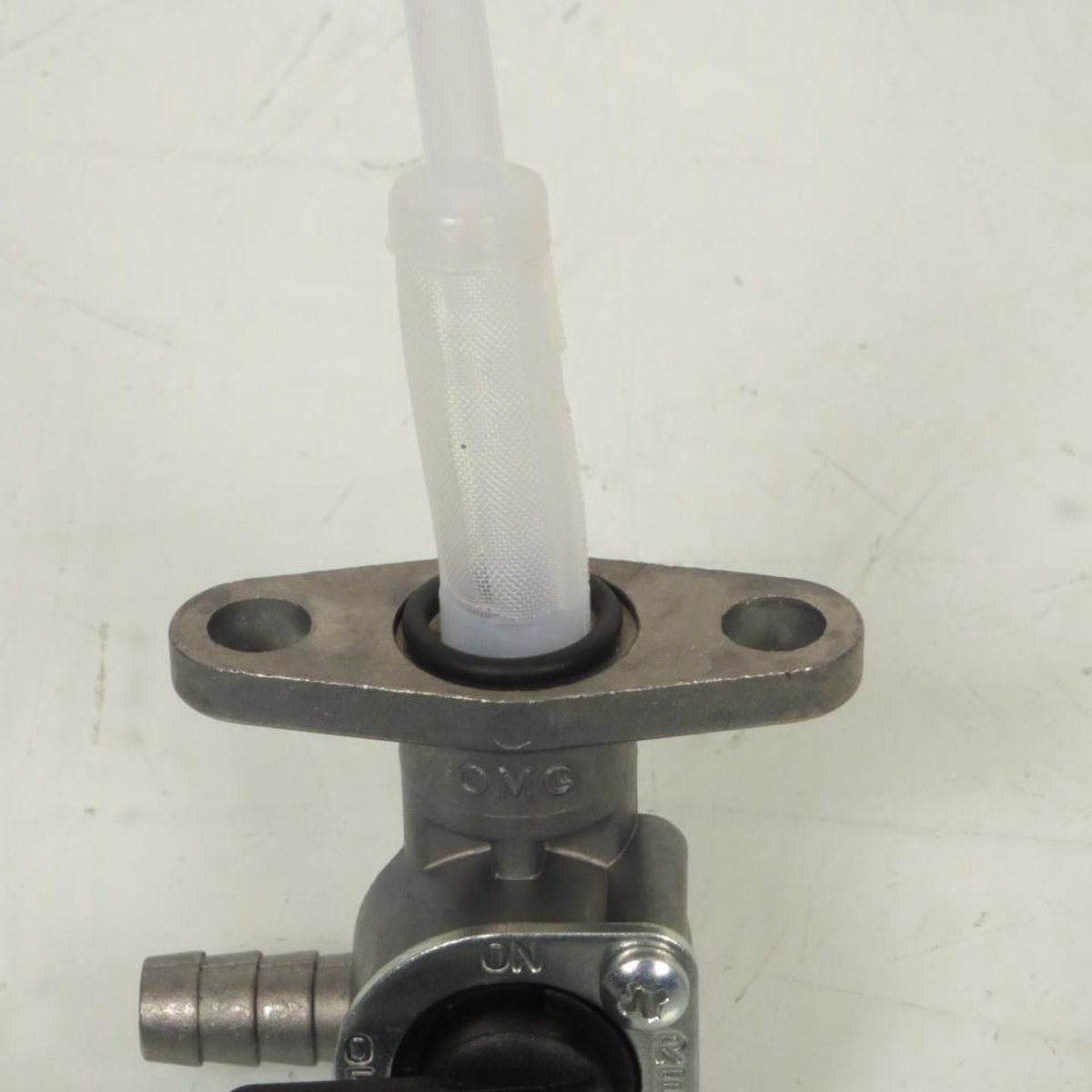 Robinet de réservoir à essence OMG pour moto Beta 50 RR 014430500 000 / 47859