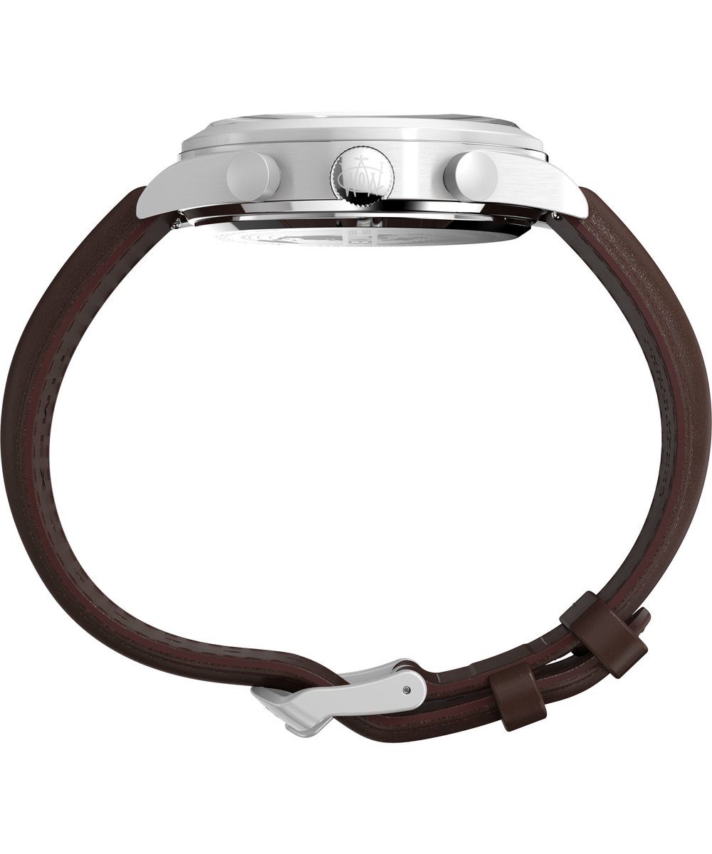 Timex Waterbury Traditional Fly Back Kwarts Analoog Horloge Bruin Case: 100% Stainless Steel | Armband: 100% Recycled Material 43 TW2W47900AJ