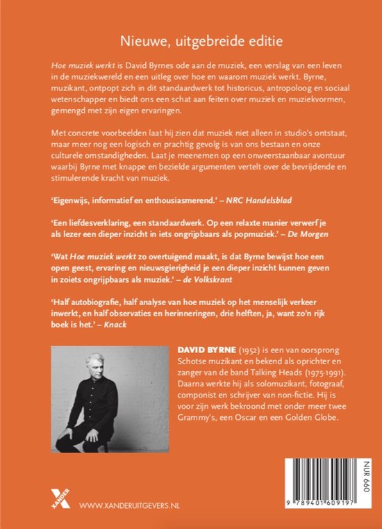 Boek "Hoe muziek werkt" met portret van David Byrne en citaten.