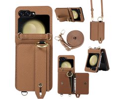 Zandarix Geschikt voor Samsung Galaxy Z Flip 6 5G - Crossbody met Portemonnee - Ring Kickstand - Kaartsleuven - Polsband - Dunne Leer Hoesje - Portemonee Hoesje - Bruin