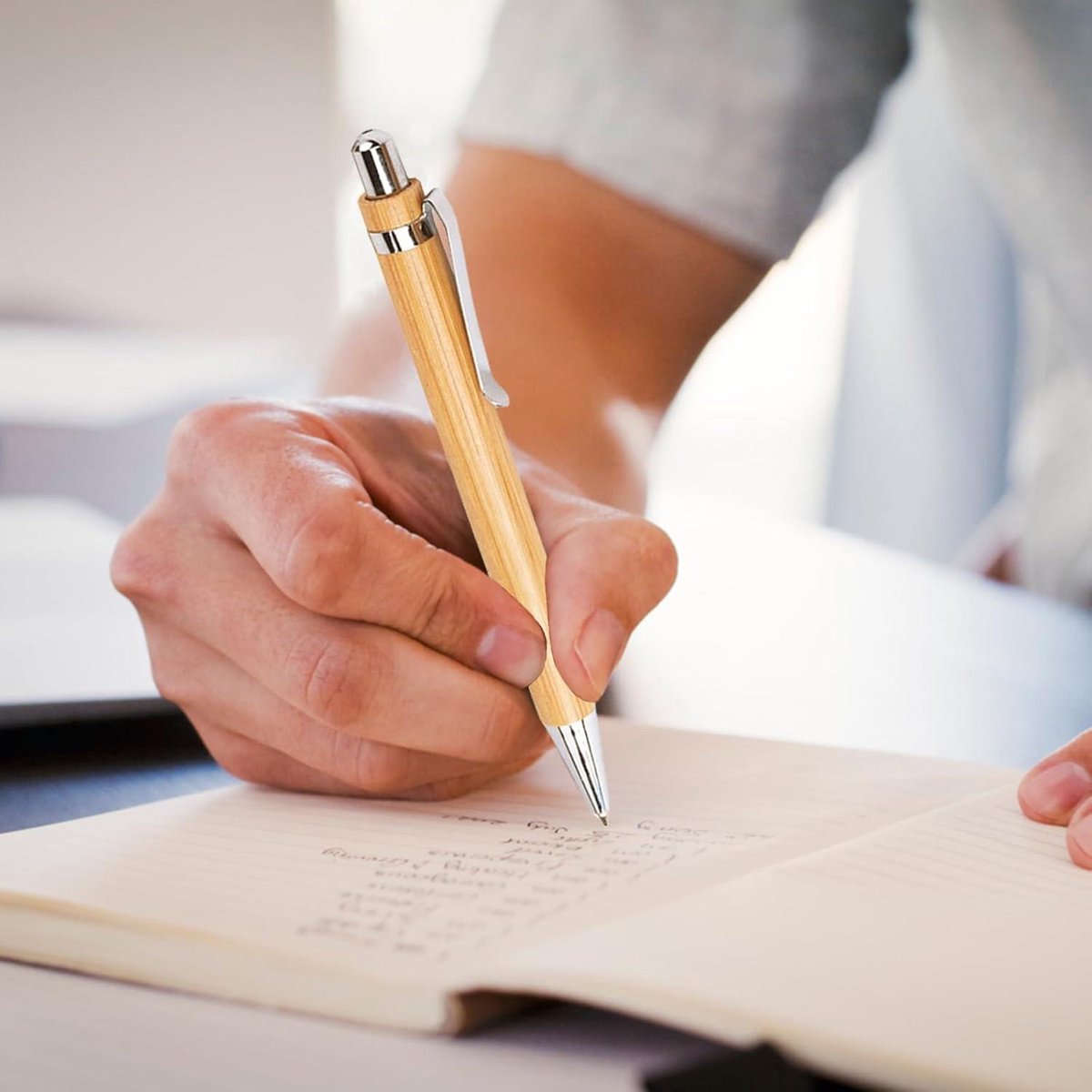 Tagtight 100 stuks bamboe balpen pen drukbalpen pen werknemers collega's kantoor & school benodigdheden pennen & schrijven accessoires, afscheid geschenken, zwarte inkt