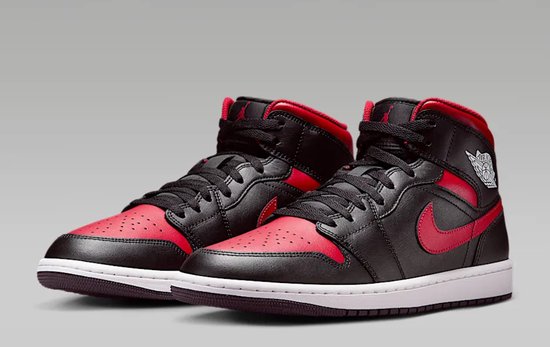 Chaussures Nike Air Jordan Mid pour homme, taille 44 bol