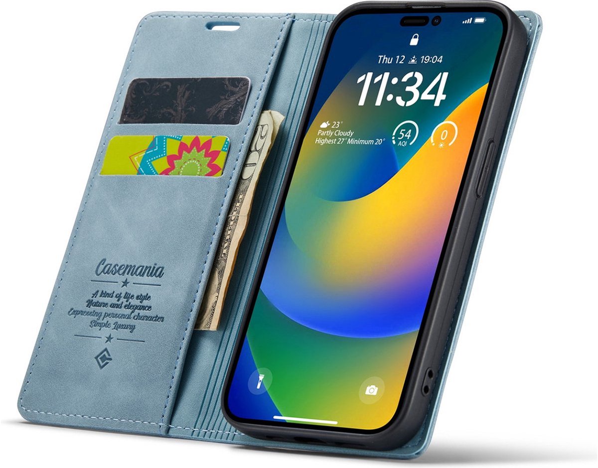CaseMania Bookcase hoesje geschikt voor iPhone 14 - Effen Aqua - Kunstleer