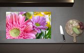 Inductieplaat Beschermer - Close-up van Gekleurde Roze Bloemen - 80x52 cm - 2 mm Dik - Inductie Beschermer van Vinyl