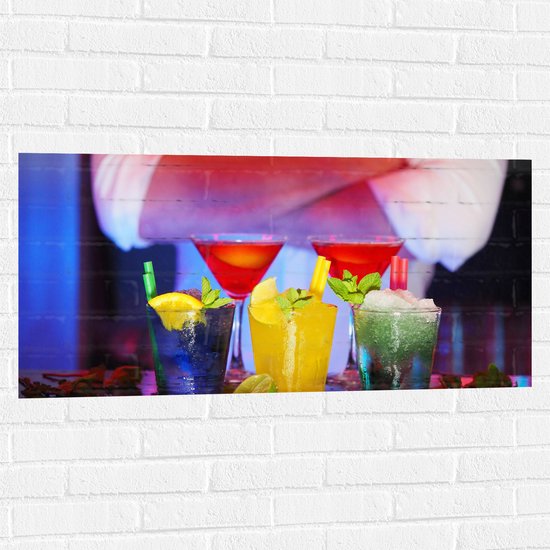 Muursticker - Diverse Cocktails met Stukjes Fruit - 100x50 cm Foto op Muursticker