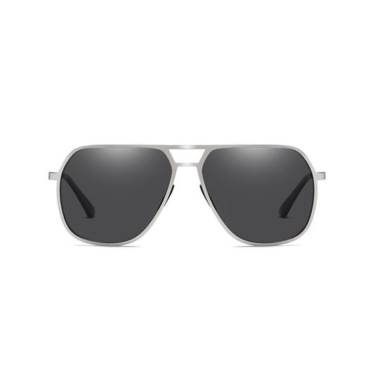 BUGOLINI® Masculinitas - Designer Zonnebril Voor Heren - Gepolariseerd - UV400 - Silvery Grey van BUGOLINI — afbeelding 2