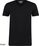 Zwart V-hals T-shirt met korte mouwen, met logo onderaan.
