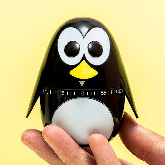 Kikkerland Kookwekker - In een vorm van een penguin - 60 minuten timer - Keuken accessoires - Kikkerland