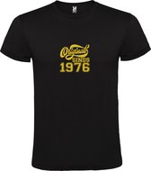 Zwart T-Shirt met “Original Sinds 1976 “ Afbeelding Goud Size XL