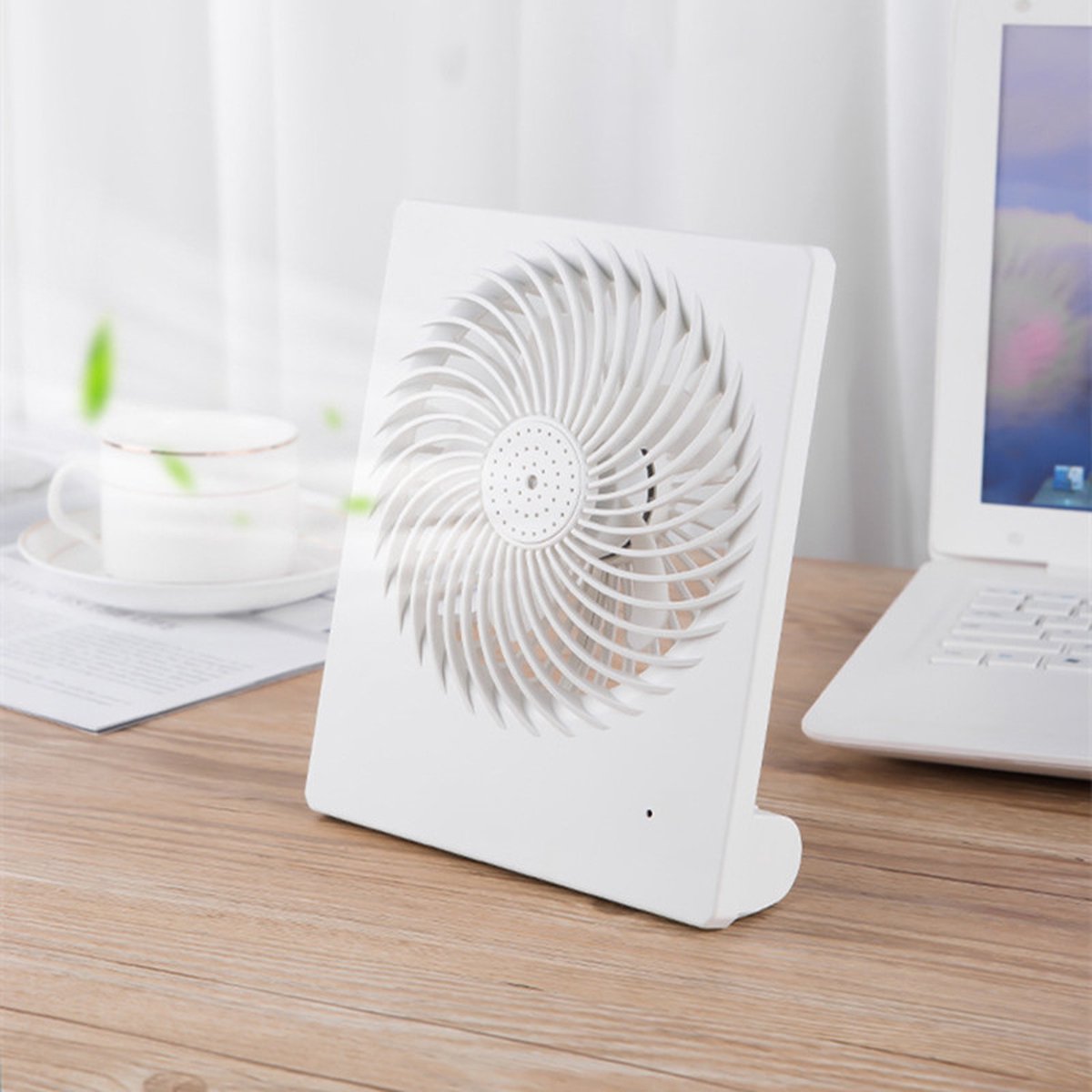Stijlvolle en handige oplaadbare miniventilator - 3 instelbare snelheden-USB opladerbaar-wit -152x42x185mm — afbeelding 10