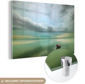 Glasschilderij - Boot - Water - Wolken - Turquoise - Foto op glas - 90x60 cm - Schilderij glas - Woondecoratie