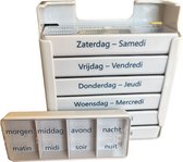 Medies - pillendoos in het Nederlands en Frans| pillendoos 7 dagen | pillendoosjes | pillendoosjes 7 dagen 4 vakken | pillendoosje week| pillendoosje - 7 aparte dagdelen met makkelijk schuifdeksel - Nederlands/Frans