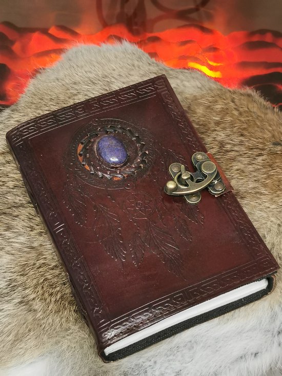 Leren Dagboek - Dream Catcher - Leren Dagboek met Reliëf en Steen - Notitieboek - Schrijfboek - Journal - Schetsboek - Notebook - Handgemaakt - 18cm x13cm x 4cm