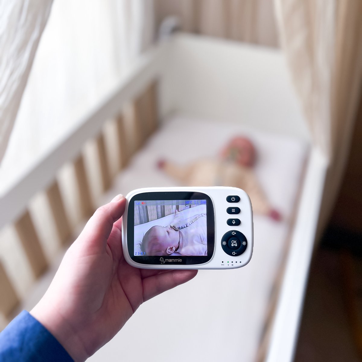 Afbeelding 2 van MAMMIE Babyfoon met Camera - Baby Monitor met VOX - Nachtzicht - Babyphone met Temperatuurweergave - Baby Monitor Uitbreidbaar tot 4 camera's