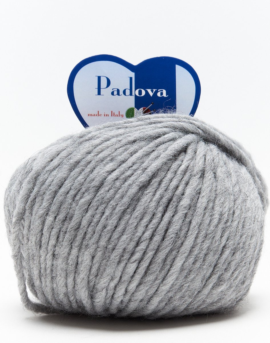 Tricot Cafè Tricot Café Padova Wol-alpacamix garen geschikt voor alle soorten werk Ideaal voor haakwerk Gemaakt in Italië Mix elegantie en kwaliteit 50g parelgrijs 15