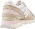 Beige Saucony schoen met roze en witte accenten, mesh en suède.