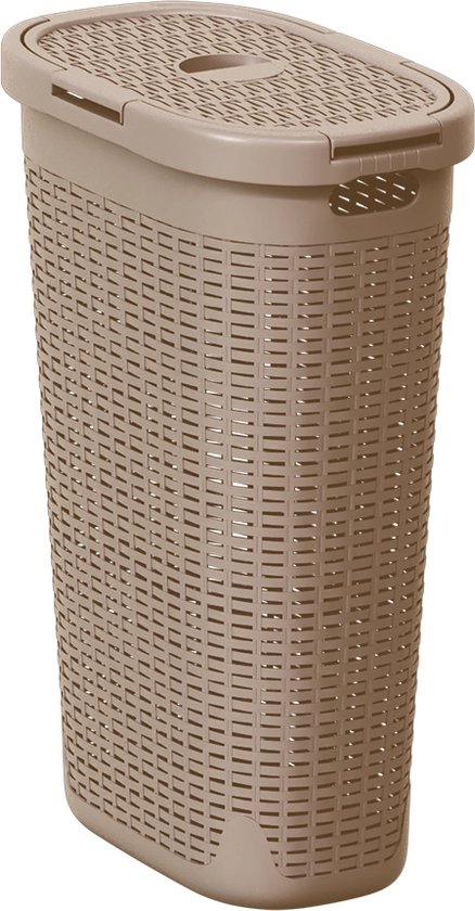 Beige, ovale wasmand met gevlochten patroon en deksel.