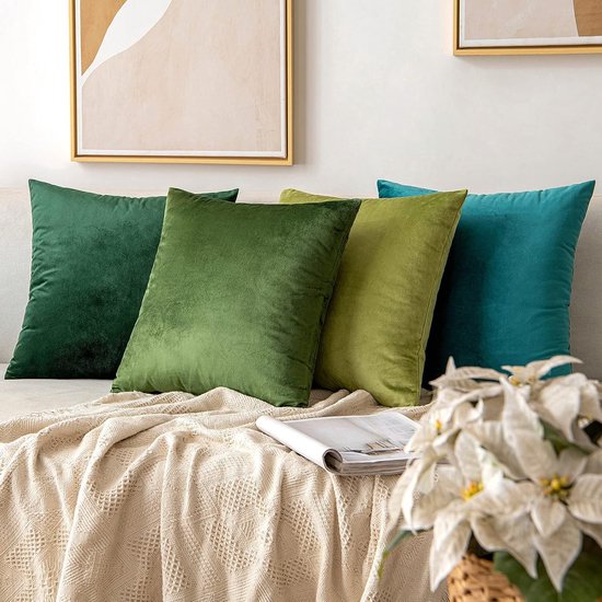 Set de deux Housses de coussin en velours vert matcha avec fermeture éclair cachée