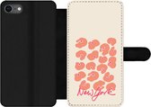Bookcase Geschikt voor iPhone SE 2020 telefoonhoesje - Bloem - Abstract - New York - Met vakjes - Wallet case met magneetsluiting