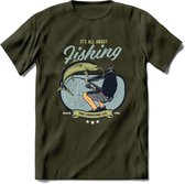 Fishing - Vissen T-Shirt | Grappig Verjaardag Vis Hobby Cadeau Shirt | Dames - Heren - Unisex | Tshirt Hengelsport Kleding Kado - Leger Groen - L