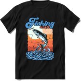 Fishing - Vissen T-Shirt | Grappig Verjaardag Vis Hobby Cadeau Shirt | Dames - Heren - Unisex | Tshirt Hengelsport Kleding Kado - Zwart - S