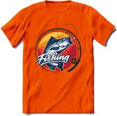 Fishing - Vissen T-Shirt | Grappig Verjaardag Vis Hobby Cadeau Shirt | Dames - Heren - Unisex | Tshirt Hengelsport Kleding Kado - Oranje - M
