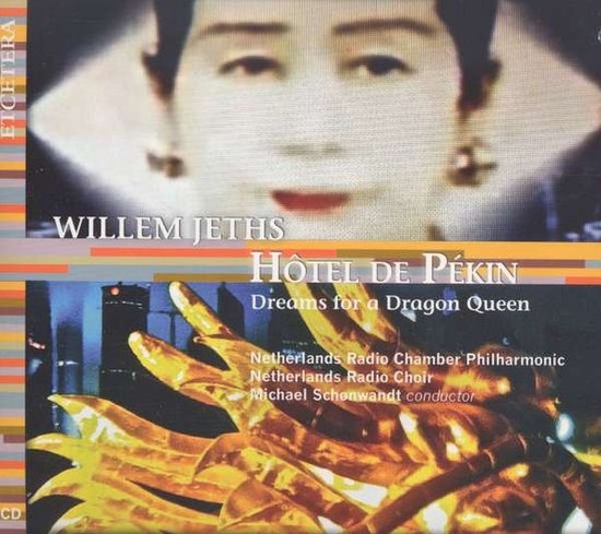 Albumhoes met portret van een persoon, titel "Hôtel de Pékin" en orkestgegevens.