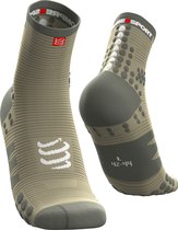 Compressport Pro Racing Socks V3.0 Run High Olijf-Groen