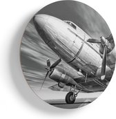 Artaza Houten Muurcirkel - Oud Vliegtuig Op De Landingsbaan - Ø 90 cm - Groot - Multiplex Wandcirkel - Rond Schilderij