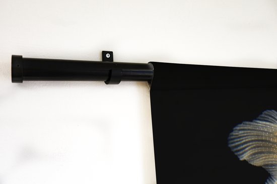 Tapisserie Animaux sur fond noir - Poisson rouge sur fond noir Tapisserie coton 60x60 cm - Tapisserie avec photo