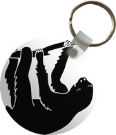 Sleutelhanger - Een zwart wit illustratie van een luiaard - Plastic - Rond - Uitdeelcadeautjes