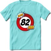 82 Jaar Hoera Verkeersbord T-Shirt | Grappig Verjaardag Cadeau | Dames - Heren | - Licht Blauw - M