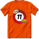 11 Jaar Hoera Verkeersbord T-Shirt | Grappig Verjaardag Cadeau | Dames - Heren | - Oranje - L
