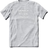 Drinken Pissen Opnieuw Bier T-Shirt | Unisex Kleding | Dames - Heren Feest shirt | Drank | Grappig Verjaardag Cadeau tekst | - Licht Grijs - Gemaleerd - M