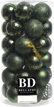 37x stuks kunststof kerstballen donkergroen 6 cm inclusief kerstbalhaakjes - Kerstversiering - onbreekbare kerstballen