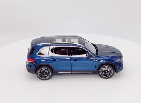 Voiture Miniature 1/43 Mercedes-Benz EQB 2021 - Blanc - Marque Herpa - Neuf