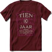 10 Jaar Legendarisch Gerijpt T-Shirt | Roze - Grijs | Grappig Verjaardag en Feest Cadeau Shirt | Dames - Heren - Unisex | Tshirt Kleding Kado | - Burgundy - M